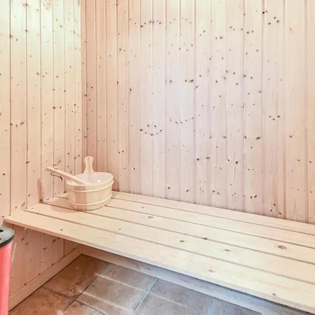 Feriehus Three-bedroom In Brenderup Fyn Bro (Funen)